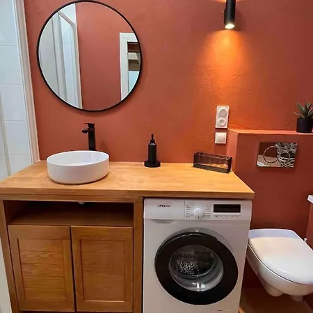 Apartment Charmant Studio Place Commerce - Studio Commerce Nantes